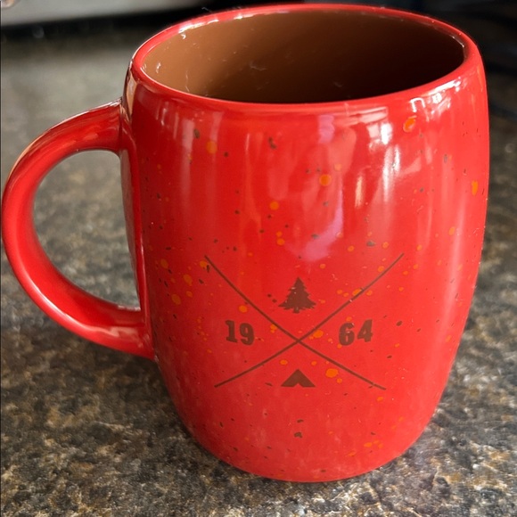 Tim Hortons Mug - Picture 4 of 6